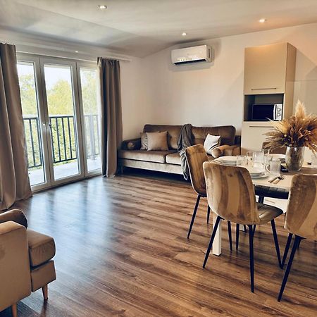 Apartamenty Modrzewiowa Zator Piotrowice  Kültér fotó