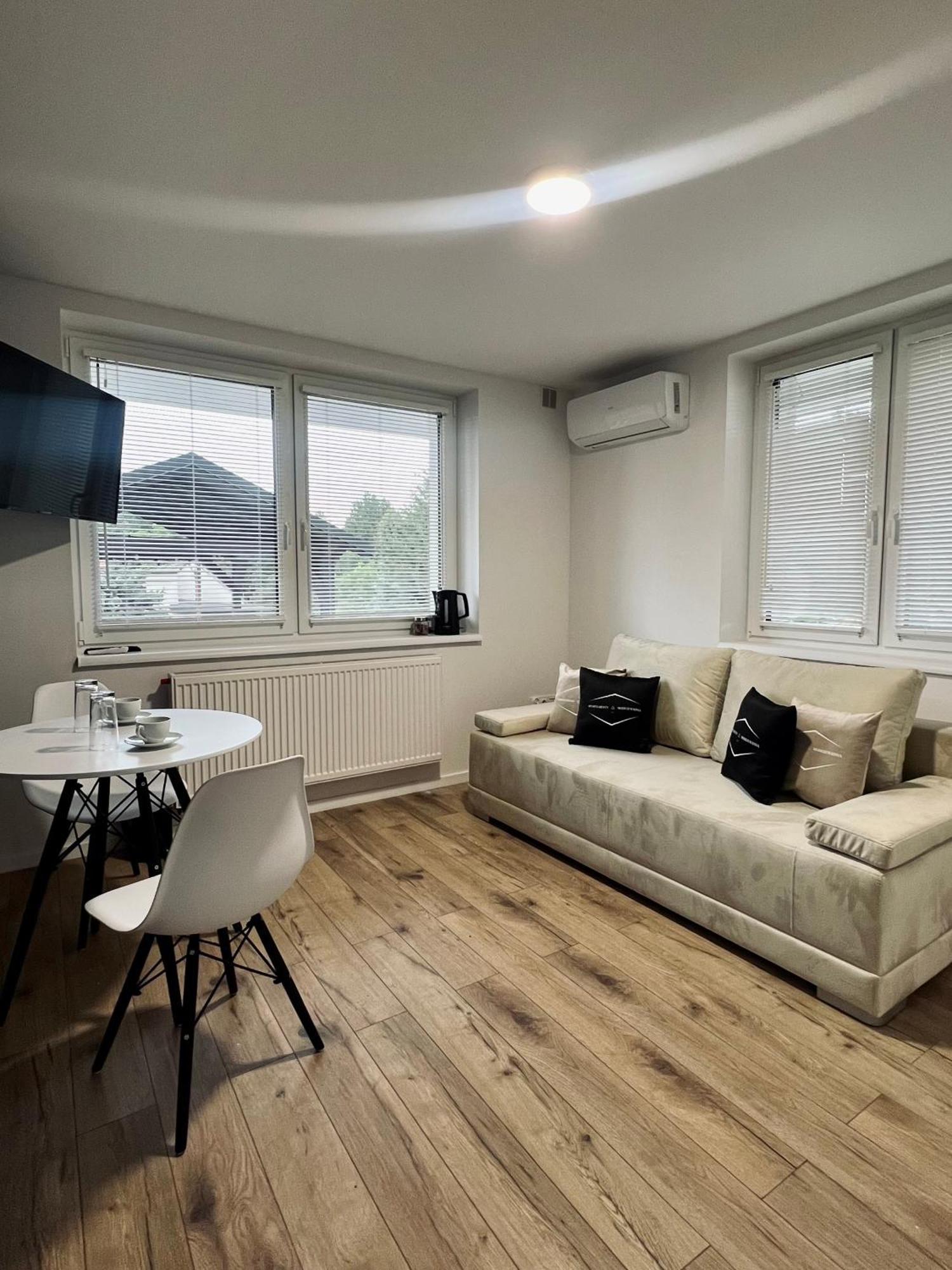 Apartamenty Modrzewiowa Zator Piotrowice  Kültér fotó