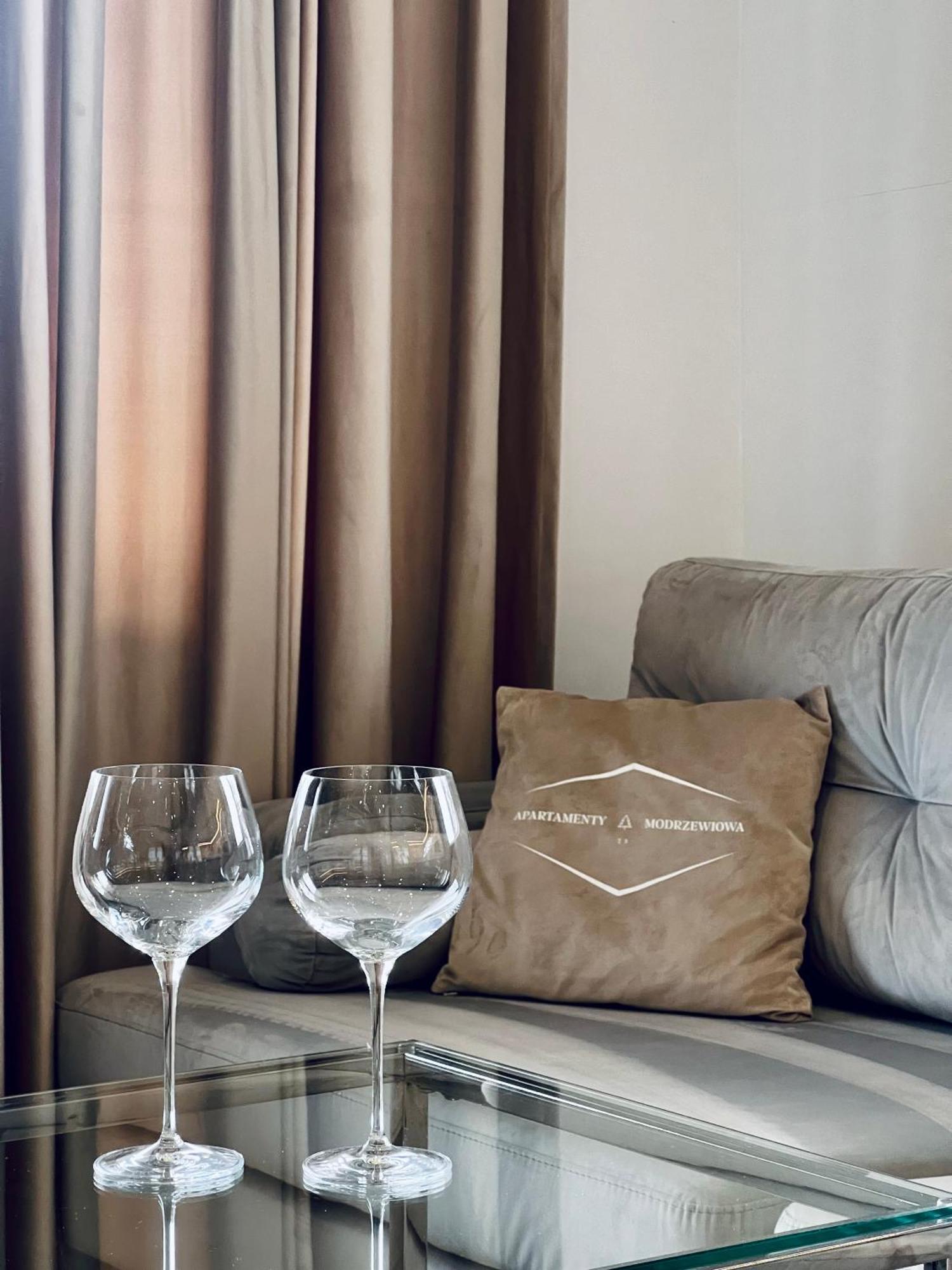 Apartamenty Modrzewiowa Zator Piotrowice  Kültér fotó